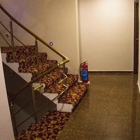 House Old Town 2* Stambuł