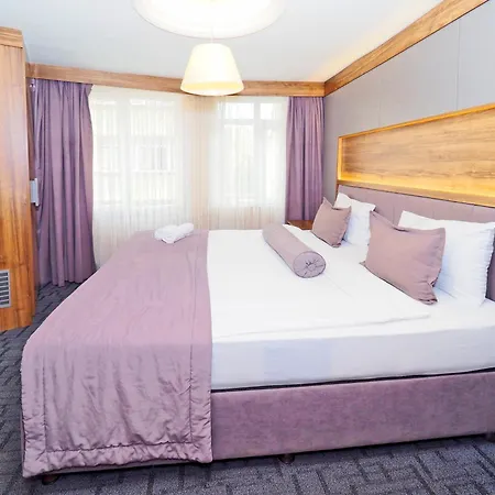 Hotel House