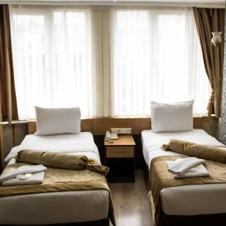 Hotel House Old Town 2*