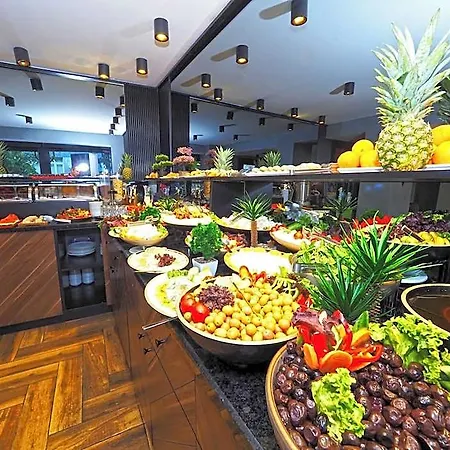House Old Town Hotel 2*