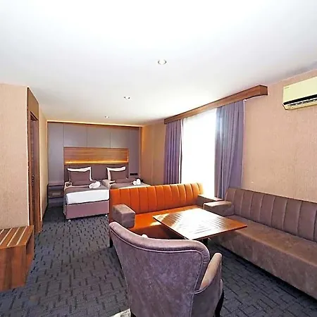House Old Town 2*